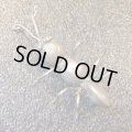 Used・Antique or Pawn　バグ型ピンブローチ