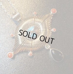 画像1: ナバホ　Marco・Begaye　オーバレイ　14Kゴールドアイバースト&ビスビーターコイズetc　TOP