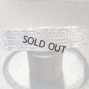 画像1: ナバホ　Ray・Adakai　スタンプワーク　#1フラットワイヤー　ヘビーゲージバングル約17・5〜18・5cm用