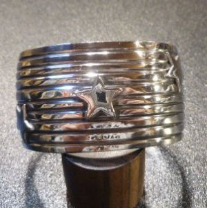 画像1: ナバホ　Andy・Cadman　10ライン&5スターアップリケ　バングル約3・5cm幅約15〜16cm用
