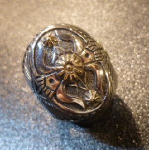 画像1: ナバホ　Marco・Begaye　オーバレイ　ケトーモチーフ&ゴールドアクセント　シルバーリング23号