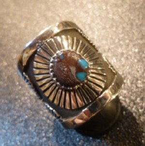 画像1: ナバホ　Ivan・Howard　オーバレイ　サンバースト　ビスビーターコイズ付　リング20号