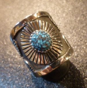 画像1: ナバホ　Ivan・Howard　オーバレイ　サンバースト　キングマンターコイズ付　リング23号
