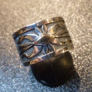 画像1: ナバホ　Howard・Nelson　オーバレイ　シルバー&14Kゴールドアクセント　ケトー　1・3cm幅リング16号