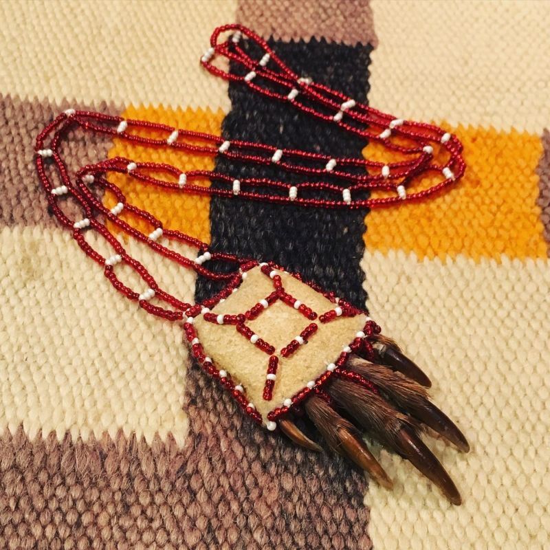 14金コヨーテペンダントトップインディアンジュエリー